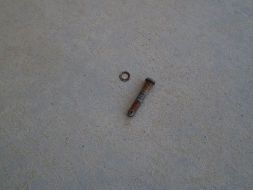 Honda 1985 atc 250sx foot peg pivot pin &amp; washer oem