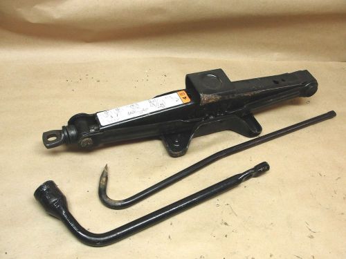 Ford escape mariner emergency scissor jack tool set spare tire lift oem 01-11