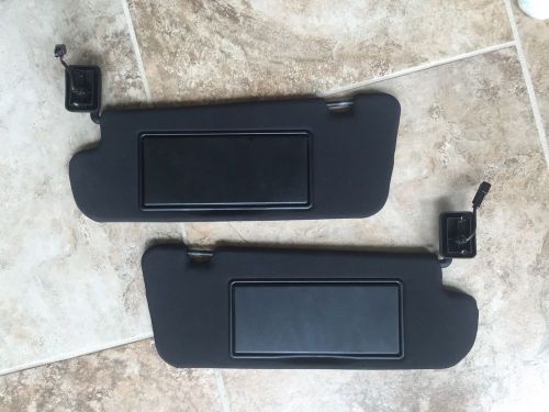 04 05 06 pontiac gto black oem sun visors w/ mirror l &amp; r - pair