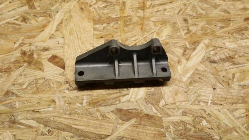 Suzuki df70 silencer bracket 13822-99e00