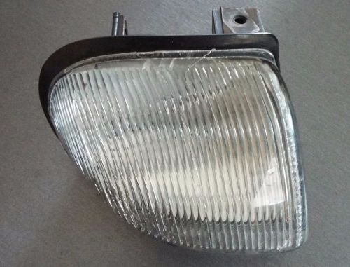 Genuine 1993-1994-1995 chrysler lebaron convertible corner light-rh