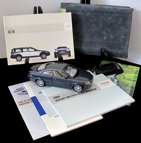 2004 volvo xc70  xc 70 owners manual set #o214