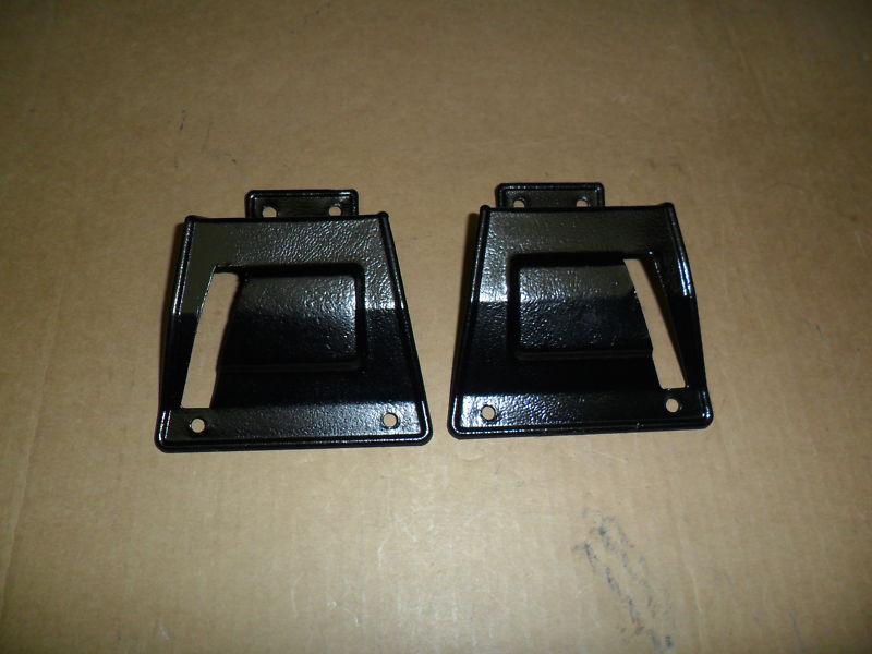 1967 68 mustang fastback seat latch covers non fold down seats