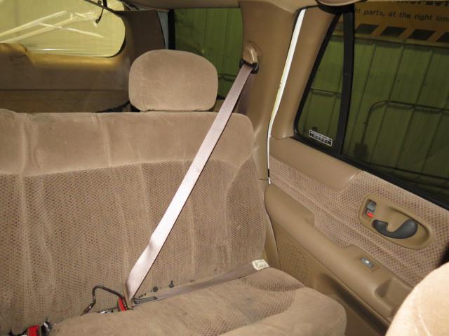 1998 chevy s10 blazer rear seat belt & retractor only lh driver tan