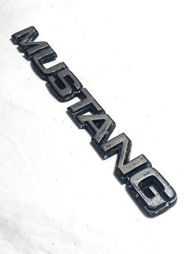 Mustang 1979-1986 emblem badge logo  216