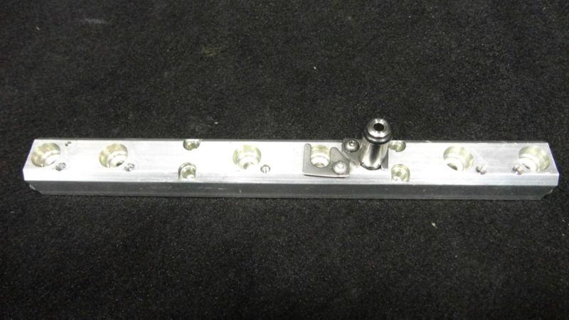 Fuel rail assembly #883953t1 mercury/mariner  2002-2006/2010 150-200hp #3 (509)