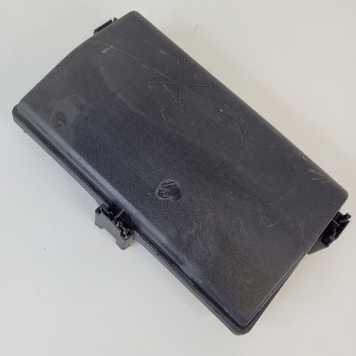 2014-2016 chevy malibu under the hood fuse relay box cover lid black oem