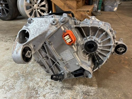 2017-2023 tesla model y/3  rear drive unit driveunit motor 1120990-17-j n-8097