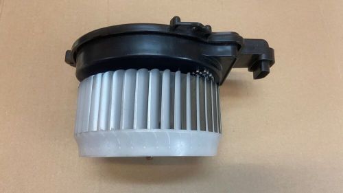 2012 2013 2014 2015 2016 2017 - 2019 toyota prius c front a/c blower motor fan