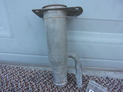 Jeep grand cherokee zj 93 fuel filler neck factory with bolts