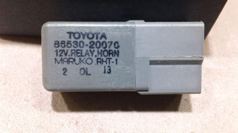 Toyota oem horn relay 86530-20070