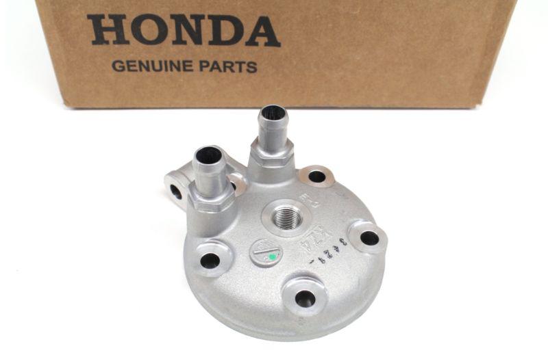 New cylinder head 1998-1999 cr125 r oem genuine honda top end  #d44