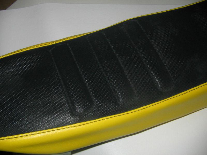 2001-2008 suzuki rm250 seat cover yellow and black grabber with ribbs