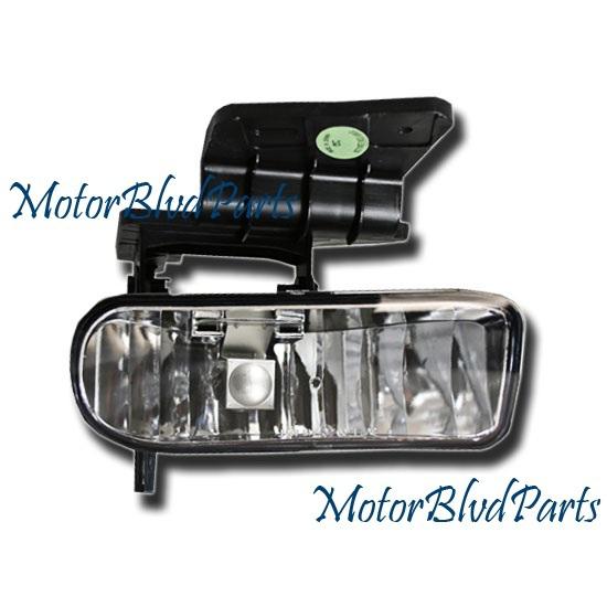 Silverado tahoe suburban fog light driving lamp right r