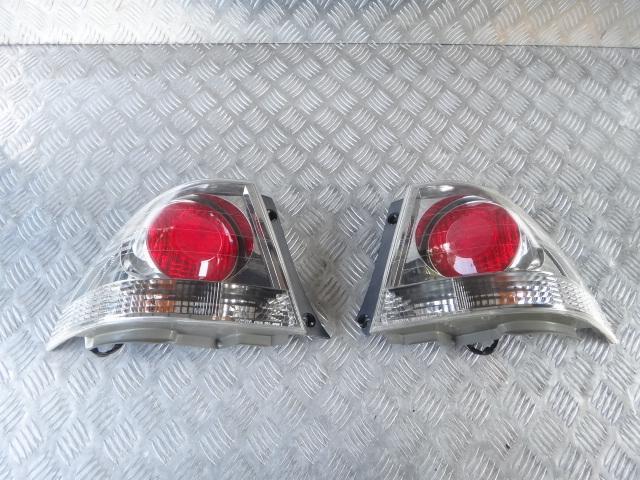 Jdm 98-01 toyota lexus altezza is200 is300 rs200 sxe10 rear taillights lights 