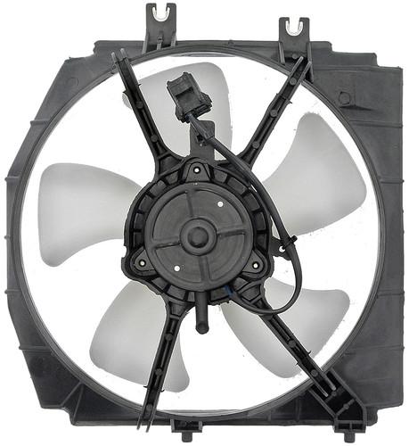 Radiator fan prot�g� w/at platinum# 2110611