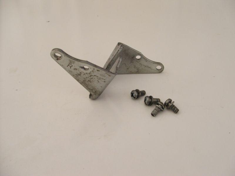 1982 yamaha xv920 virago bottom carburetor bracket