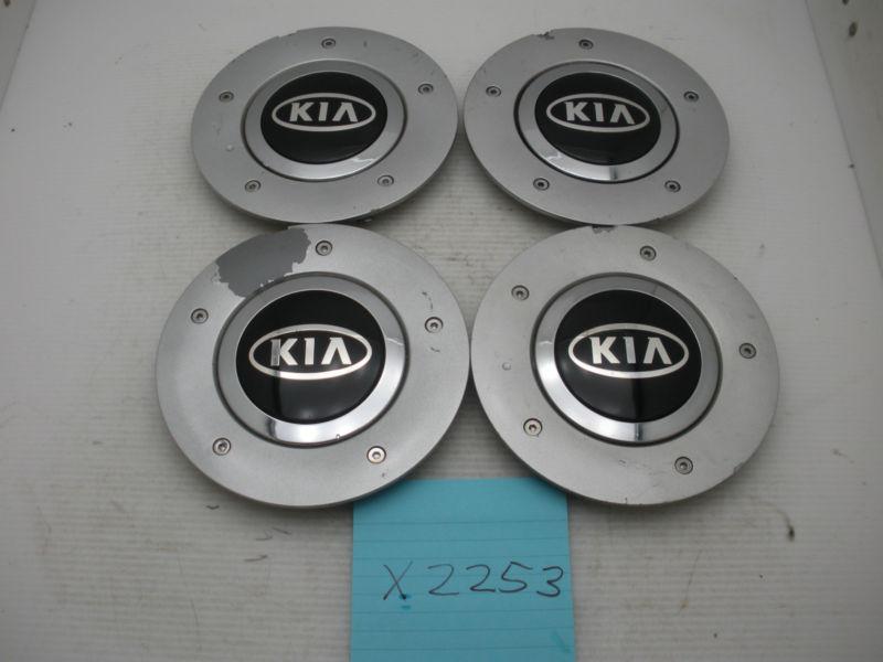 Set of 4 04 05 06 kia amanti 52960-3f000 center caps hubcaps