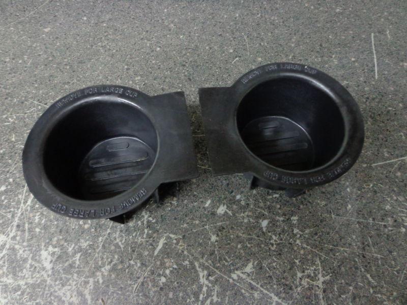 Ford expedition front cup holder rubber inserts  03-08