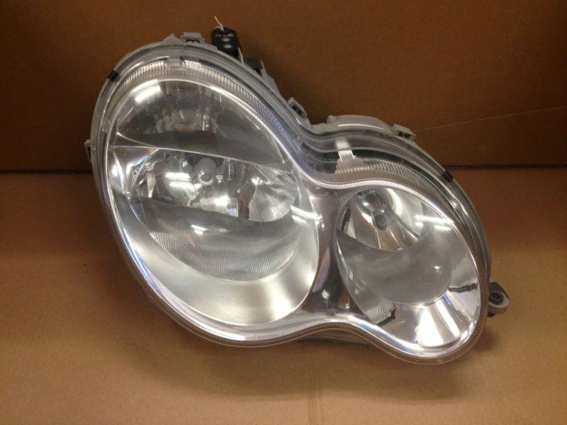 2005 2006 2007  mercedes c class rh complete halogen headlight c280 c320 c350