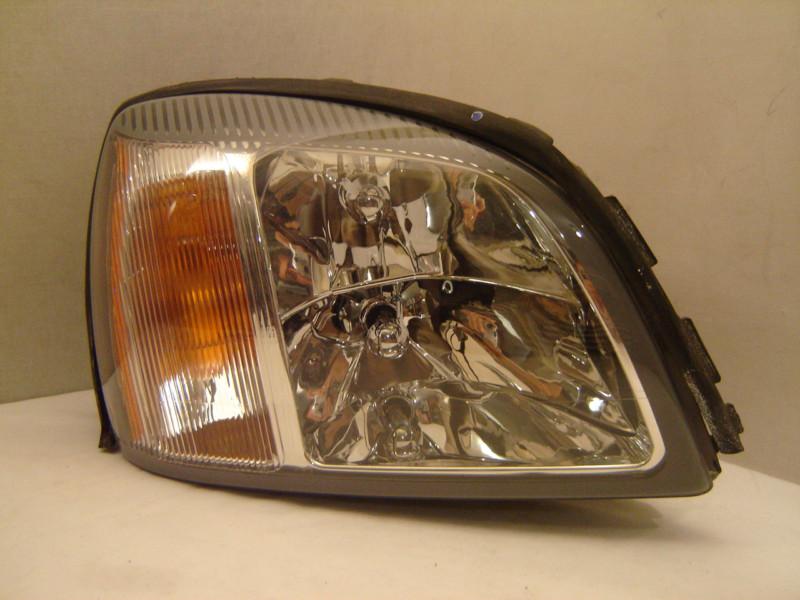 Cadillac deville / dts right halogen headlight 00 01 02 03 04 05 oem 