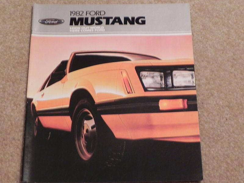 1982 ford mustang mint condition sales catalogue 20 pg.