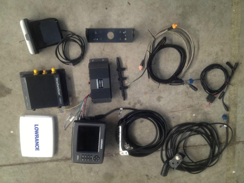 Lowrance hds7, lss-1, sonichub, all cables & transducers. complete system.