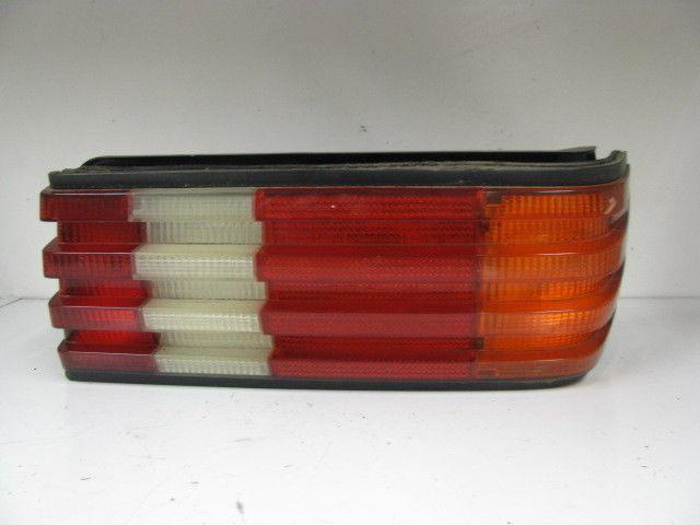 Tail light mercedes 300d 300e 81 82 83 84 85 - 91 right 328462