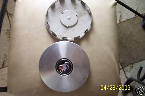 00 - buick - regal -lesabre - wheel center cap (one)