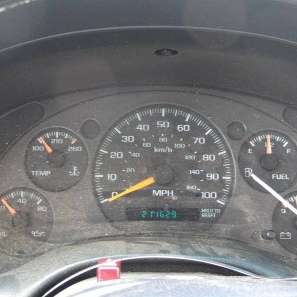 00 01 02 03 s10 pickup speedometer us cluster 2.2l manual 211k miles no glass