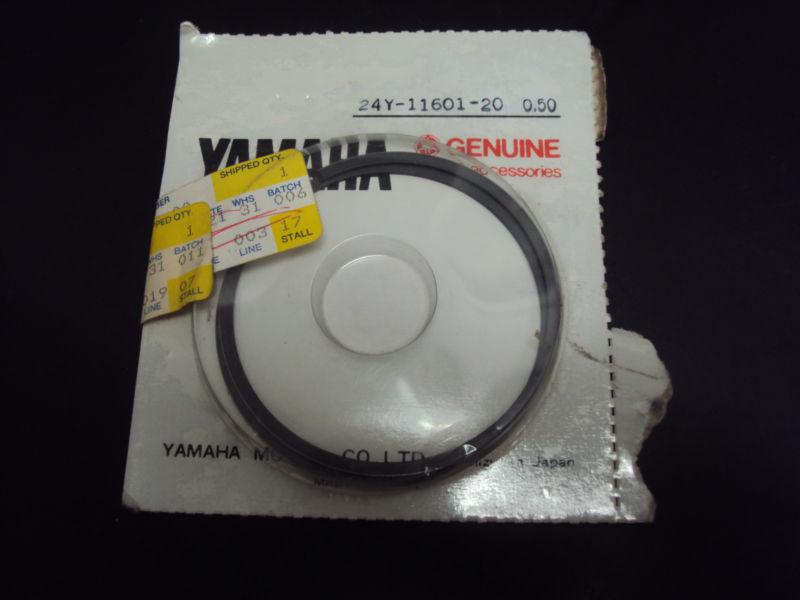 Yamaha, 1983 yz250k, piston ringset 2nd, pn 24y-11601-20