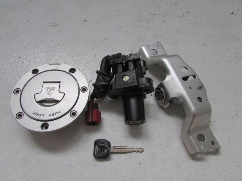 2008 cbr600rr cbr 600rr cbr600 600 lock set ignition key switch o