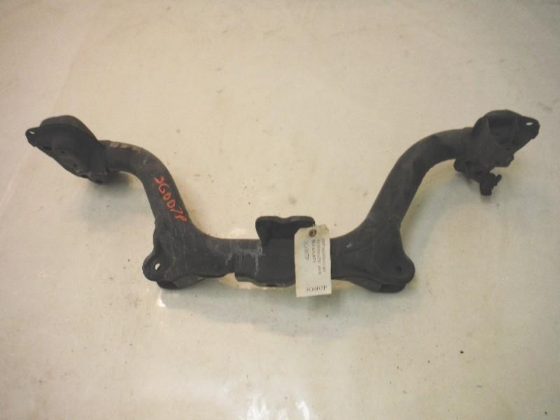 1997 honda crv 4wd rear sub frame cradle diff support awd oem