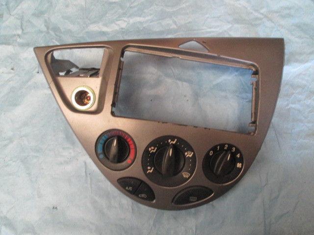 2000-2007 ford focus heat a/c ac temperature climate control w/center bezel oem