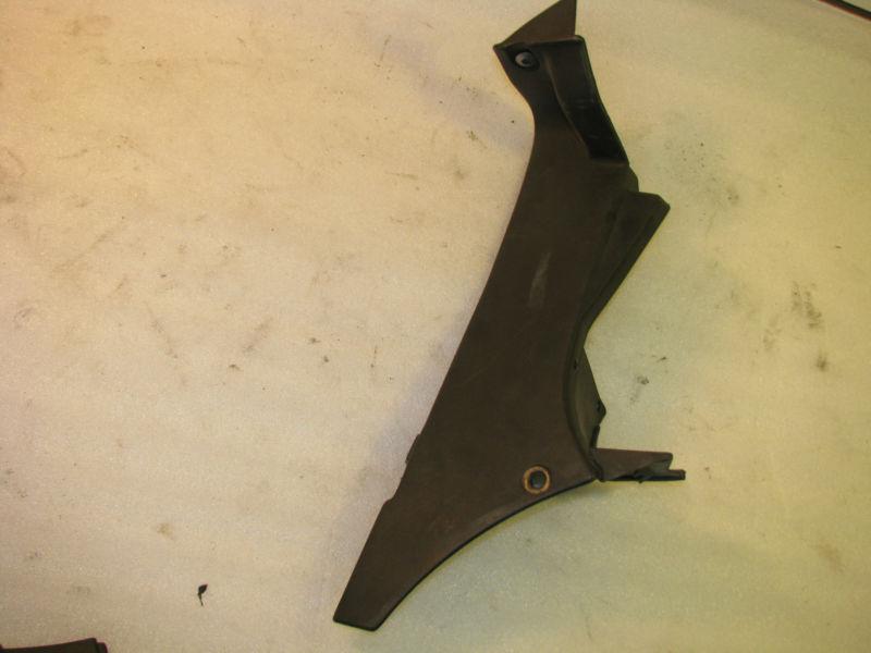 95-97 honda cbr 900rr left upper filler fairing  #1552mw 