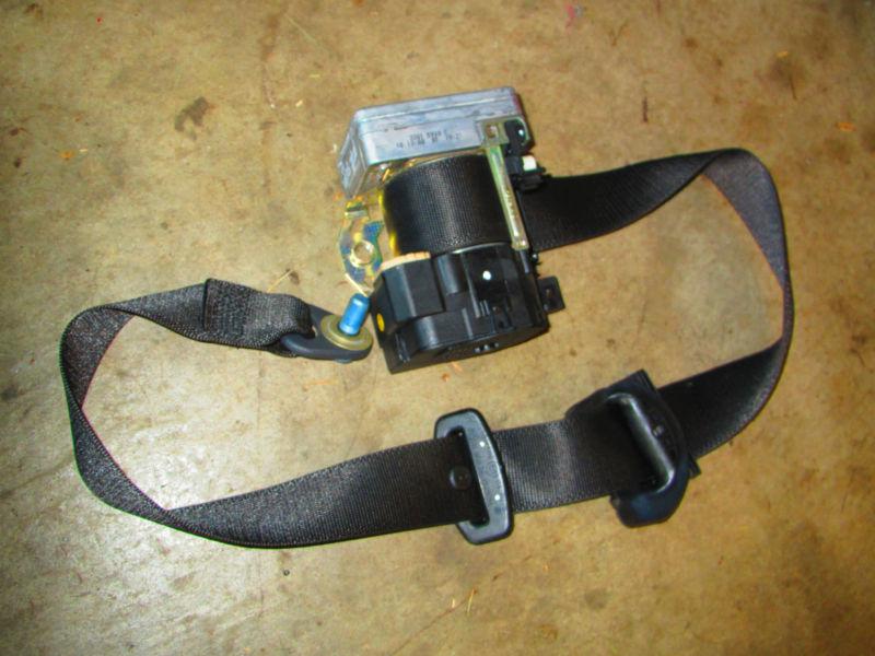 Mercedes benz w220 front right passenger side srs safety seat belt retractor 