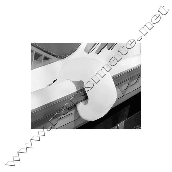 Taylor 1069 fender pwc white