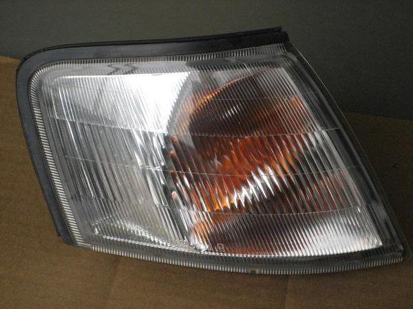 Nissan primera camino 1996 right clearance lamp [0111000]