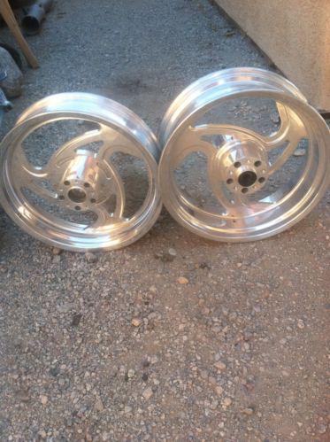 Harley davidson wheels