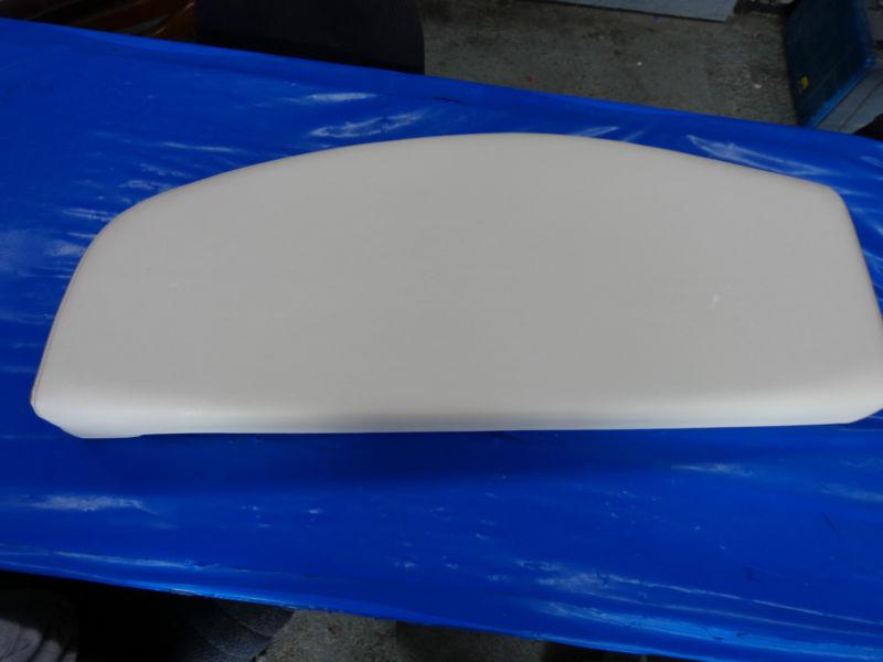 Chaparral bow filler cushions