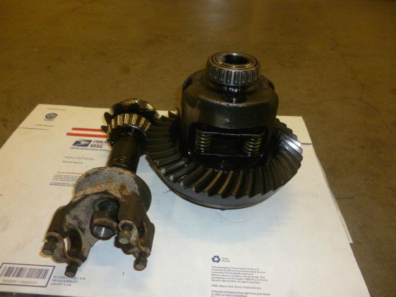 Chevy truck 10 bolt posi nice 1990 blazer  373 gear ratio 31 spl