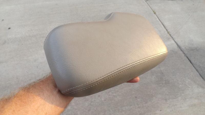 2000-2002 jaguar s-type front center console elbow arm pad rest lt gray grey oem