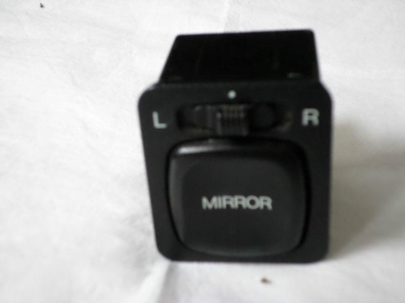 Buy 9093 OEM DA Acura Integra dashboard power mirror control switch in