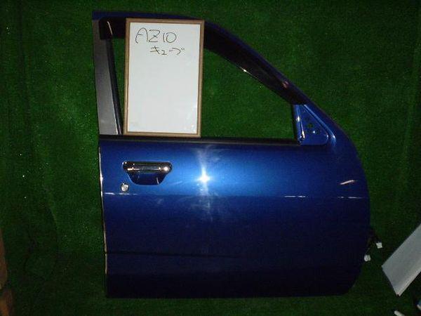 Nissan cube 1999 front right door assembly [0313100]