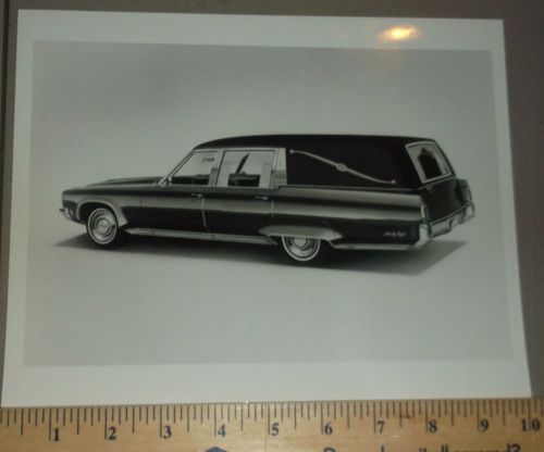 1972 c b cotington funeral coach hearse oldsmobile chassis brochure b&amp;w photo