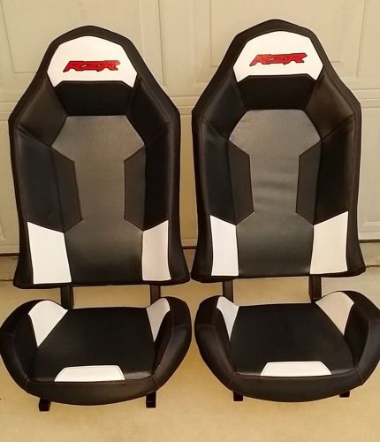 Polaris rzr xp1000 seats black/white with red stitching - 1 pair