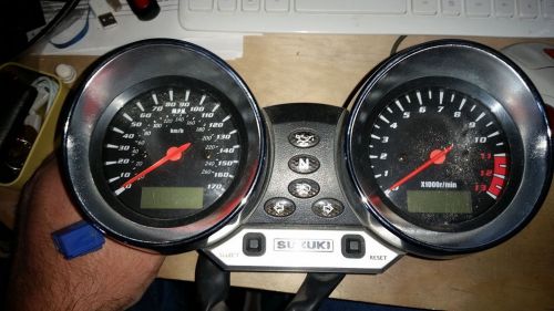 02 suzuki bandit gsf 1200s 1200 speedometer gauges speedo 01-05