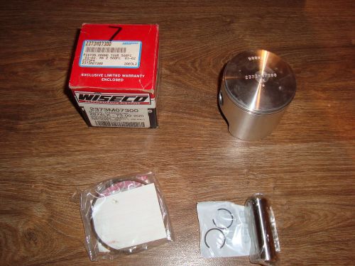 New wiseco piston 2373m07300 ski doo 500 fc mxz grand touring 73.00 mm .040 503