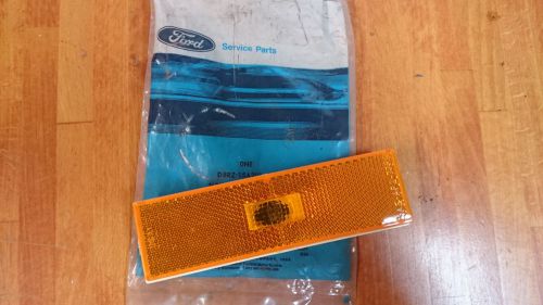 Nos ford fiesta 78-80 side marker light lense d8rz 15a201a bezel lamp park front