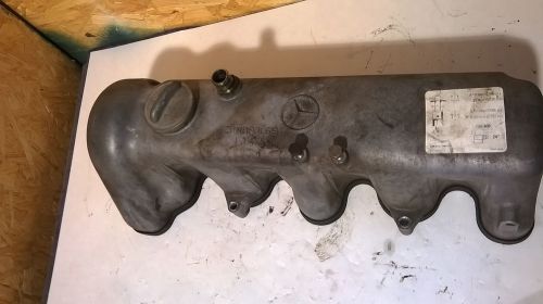 Mercedes 240d valve cover w115 diesel